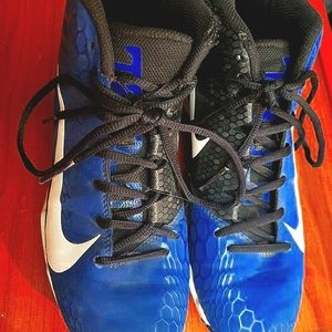 Young Men's Nike Football Cleats